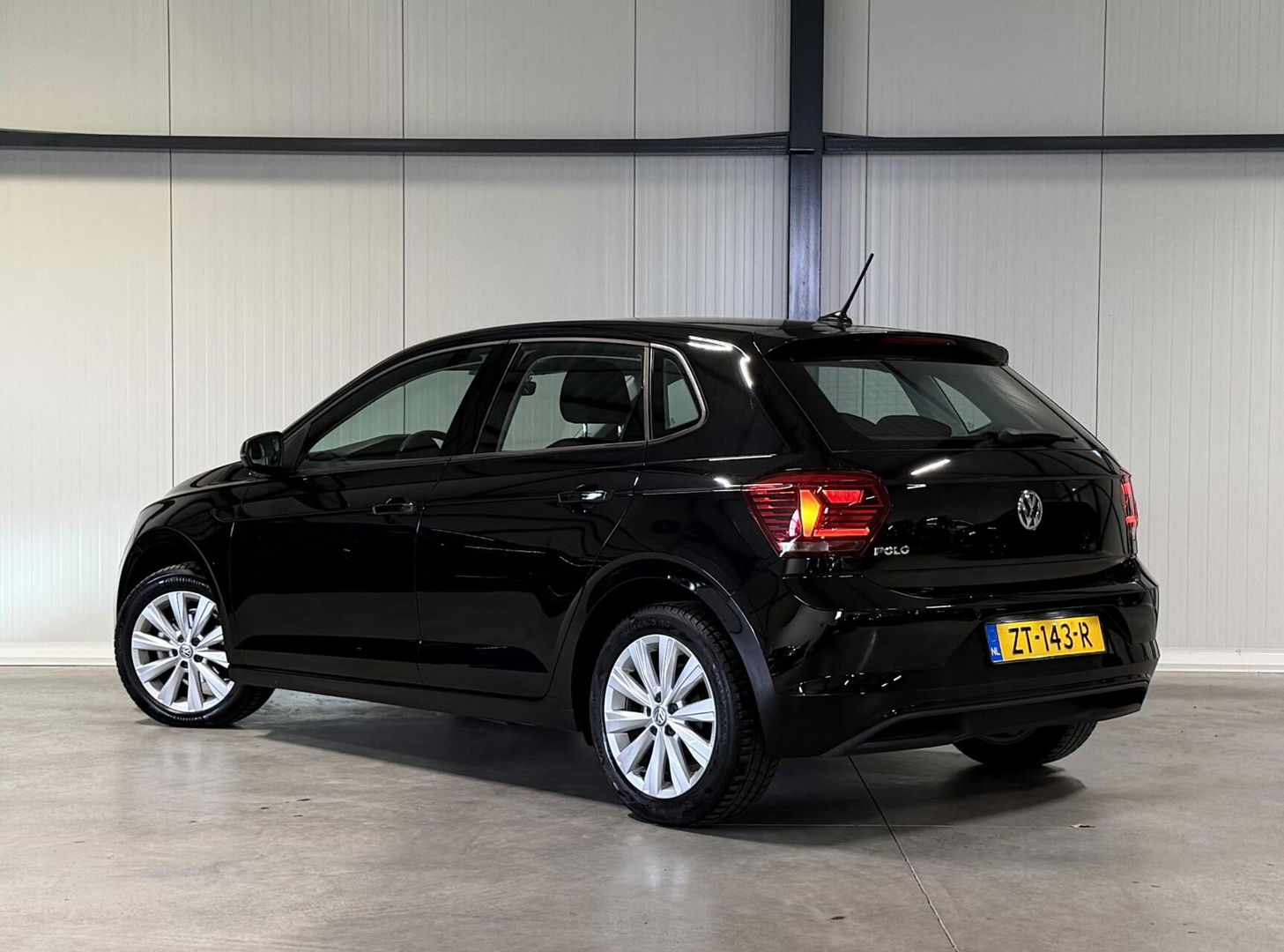 Volkswagen Polo 1.0 TSI DSG Climate Carplay Stoelverwarming