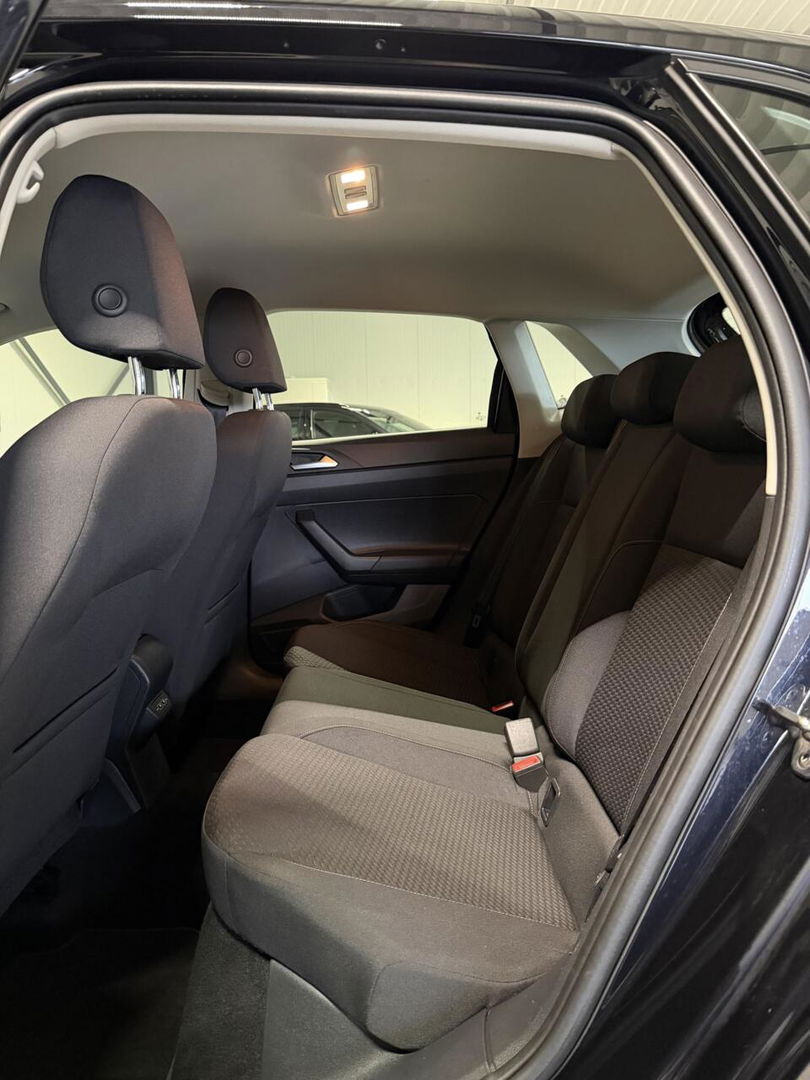 Volkswagen Polo 1.0 TSI DSG Climate Carplay Stoelverwarming