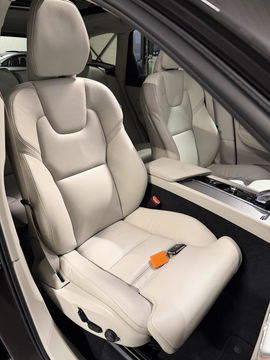 Volvo XC60 2.0 Recharge T6 AWD Inscription Pano H&K Trekhaak