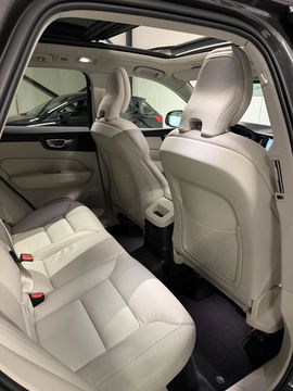 Volvo XC60 2.0 Recharge T6 AWD Inscription Pano H&K Trekhaak