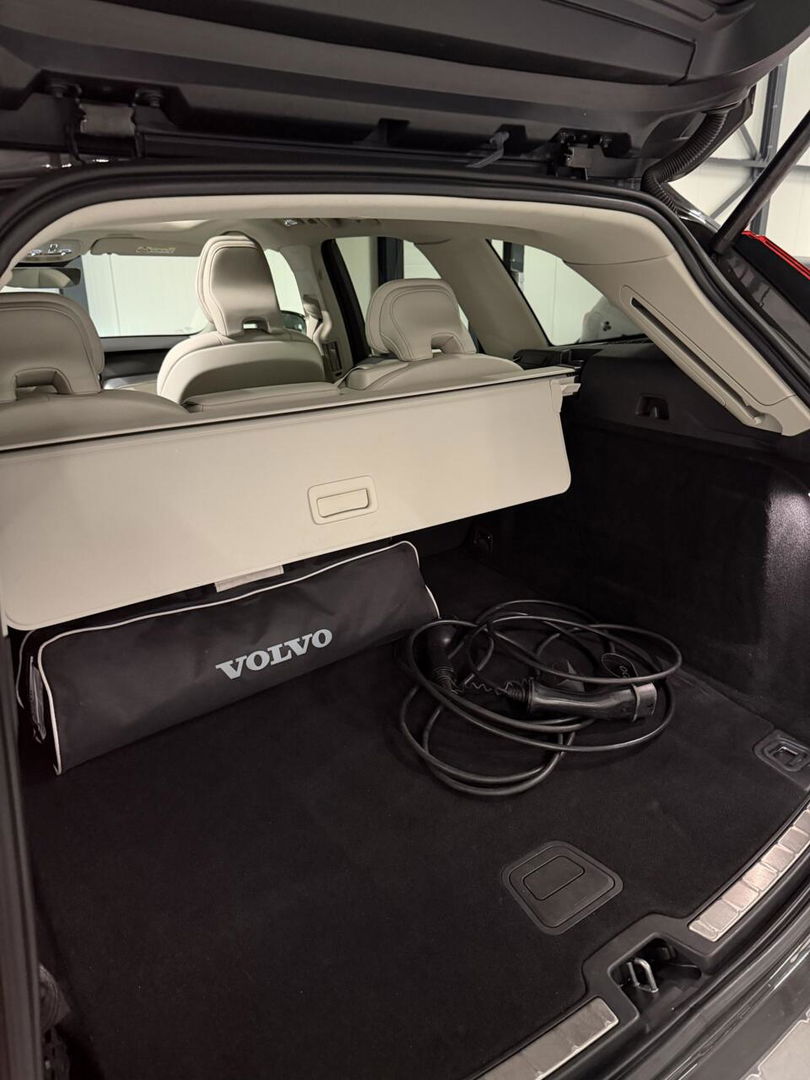 Volvo XC60 2.0 Recharge T6 AWD Inscription Pano H&K Trekhaak