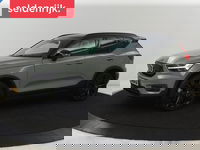 Volvo XC40 - Recharge P8 AWD R Design | Trekhaak | Leder/Alcantara | Stoel & stuurverwarming | Keyless | Navigatie | Adaptive cruise | Carplay | Full LED