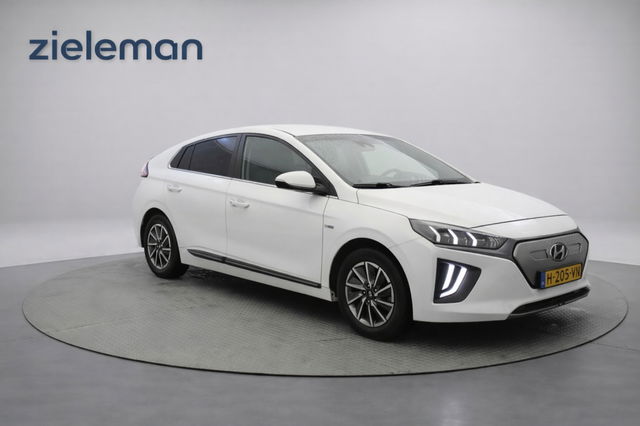 Hyundai IONIQ - Comfort EV 38 kWh - Carplay, Camera, Stoelverw.