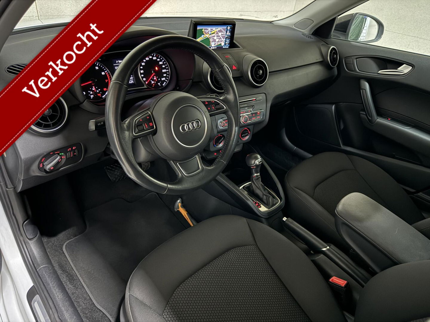 Audi A1 Sportback 1.0 TFSI S-Line Navi Cruise DSG 5drs NAP
