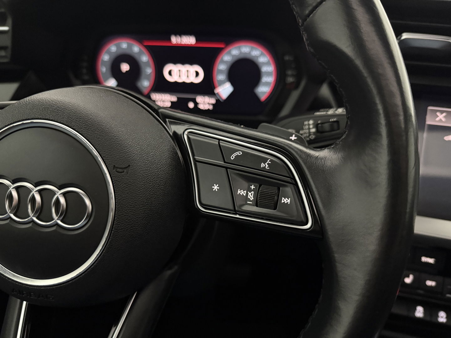 Audi A3 35 TFSI Pro Line | Pano | Virtual | Camera | Carplay | Navi | Stoelverw. | Keyless | NAP