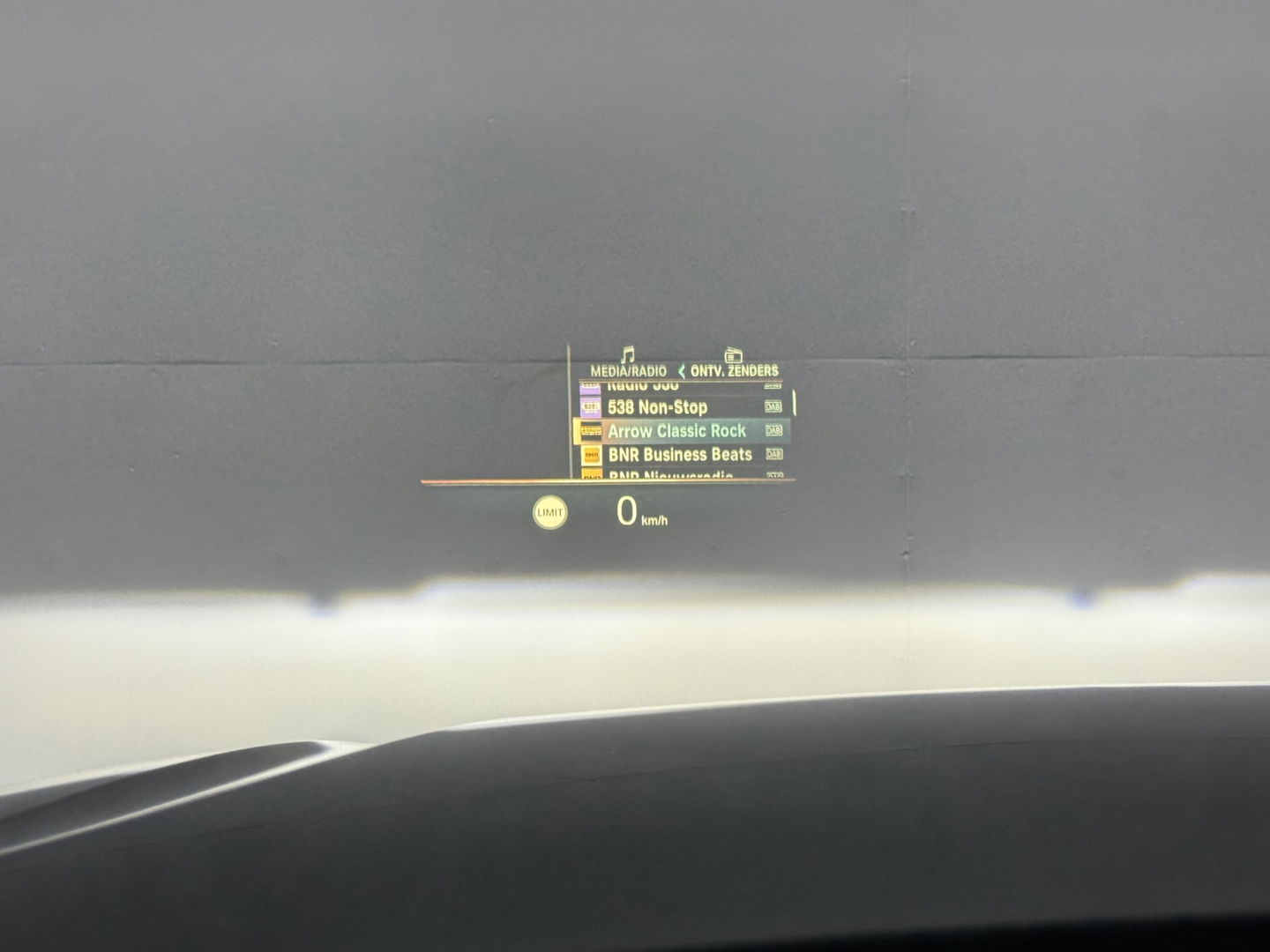 BMW 4 Serie M440i xDrive 374PK M-pakket High Executive | Cabrio | BMW Laser | Memory | Curved Display | H/K | HuD | Sfeer | 360°