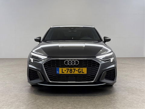 Audi A3 30TFSI S-Line | Virtual | Carplay | Stoelverw. | Navi | Parkeersens. | NAP