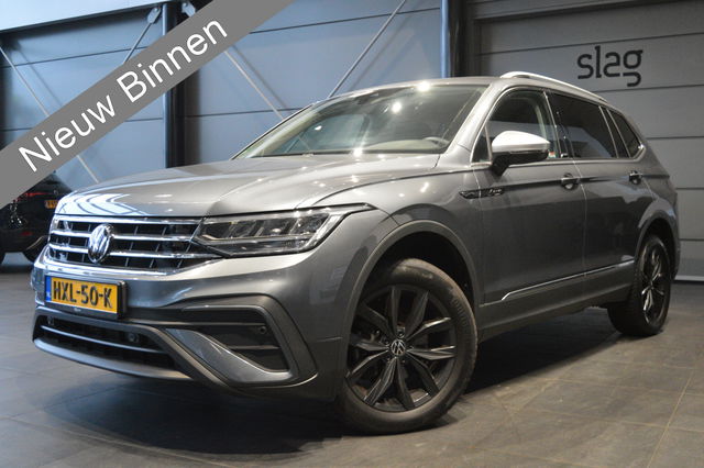 Volkswagen Tiguan Allspace - 1.5 TSI MOVE navi clima camera led pdc trekhaak 18 inch !!
