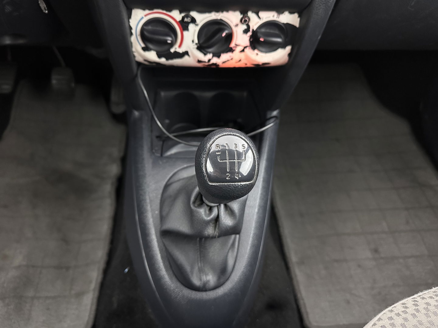 Renault Clio 1.2-16V Community *AIRCO | COMFORTS-SEATS | RADIO-CD*