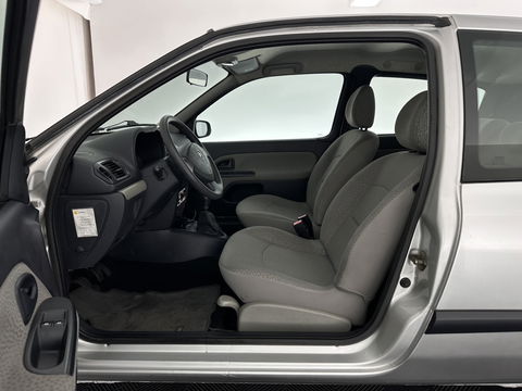 Renault Clio 1.2-16V Community *AIRCO | COMFORTS-SEATS | RADIO-CD*