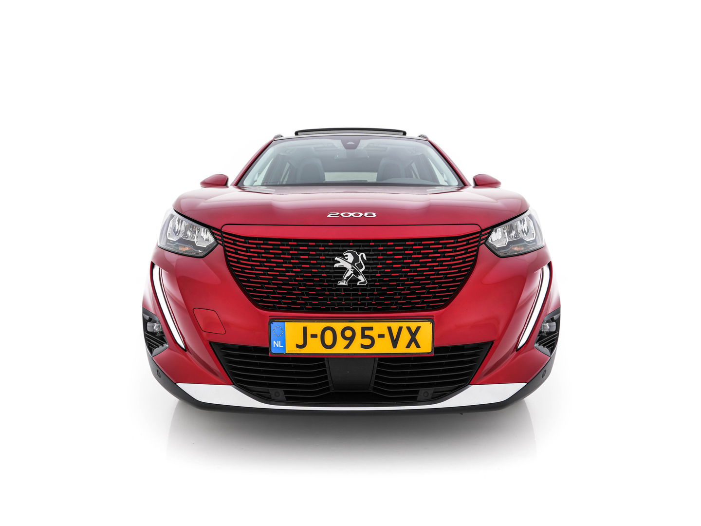 Peugeot e-2008 EV Allure 50 kWh [ 3-Fase ] {SOH-84%} (INCL-BTW) *PANO | LEATHER-FABRIC | FULL-LED | SPORT-SEATS | DIGI-COCKPIT | CAMERA | KEYLESS | PRIVACY-GLASS | DAB+ | NAVI-FULLMAP | ECC | CARPLAY | LANE-ASSIST | PDC | CRUISE | 17''ALU*