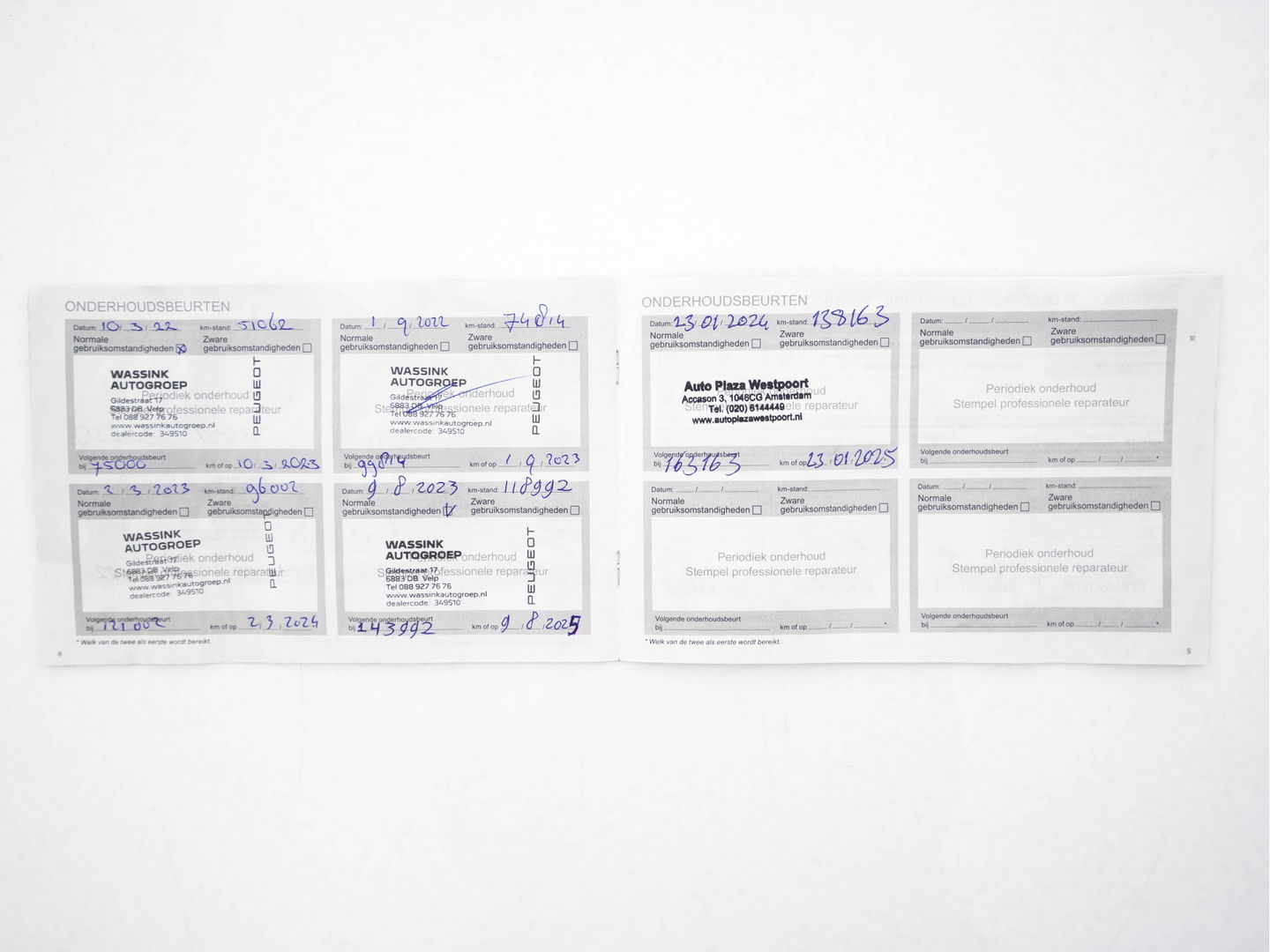 Peugeot e-2008 EV Allure 50 kWh [ 3-Fase ] {SOH-84%} (INCL-BTW) *PANO | LEATHER-FABRIC | FULL-LED | SPORT-SEATS | DIGI-COCKPIT | CAMERA | KEYLESS | PRIVACY-GLASS | DAB+ | NAVI-FULLMAP | ECC | CARPLAY | LANE-ASSIST | PDC | CRUISE | 17''ALU*