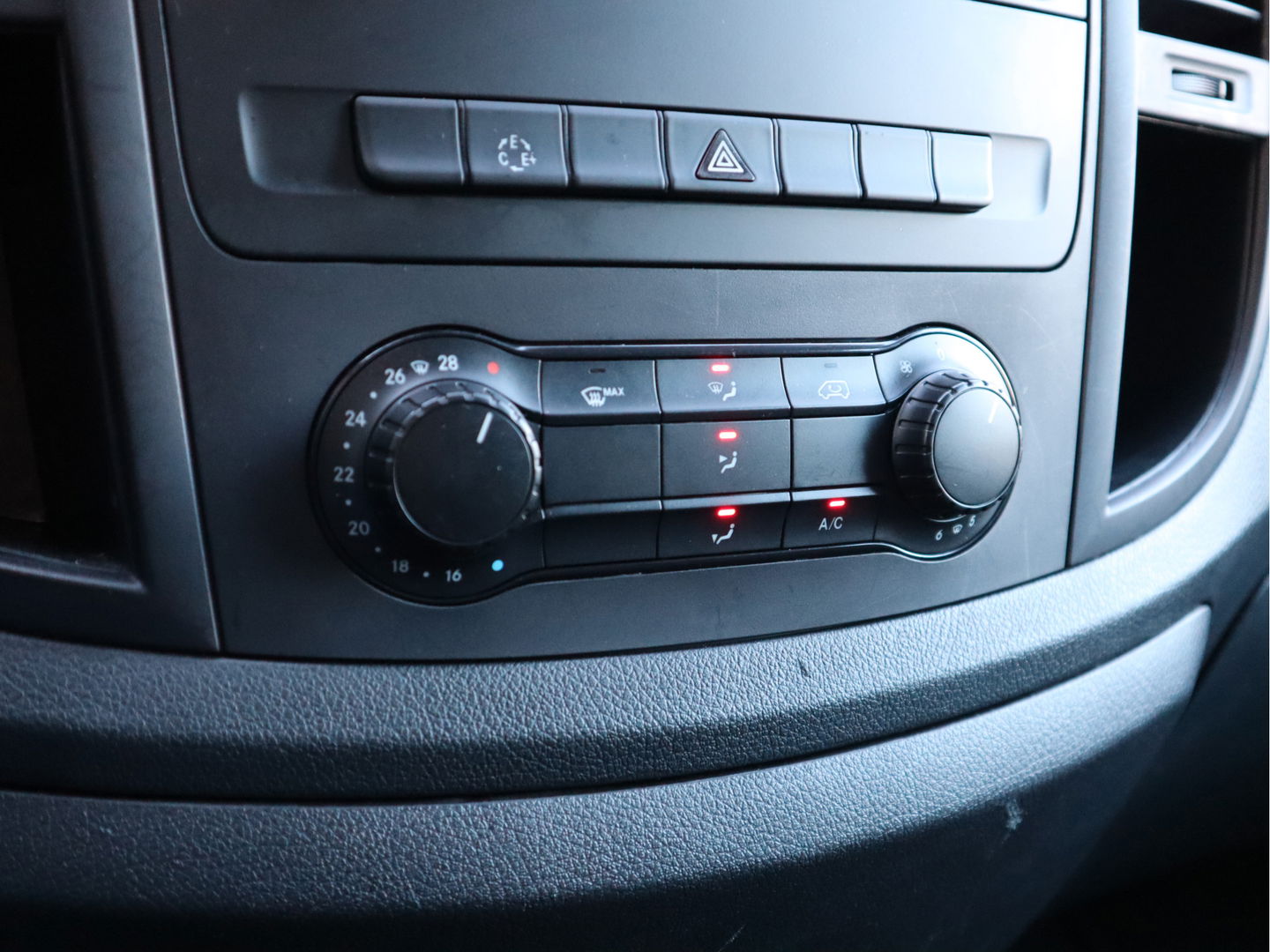 Mercedes-Benz eVito 41 kWh SoH 92,9 % Lang L2 - Navi - Camera