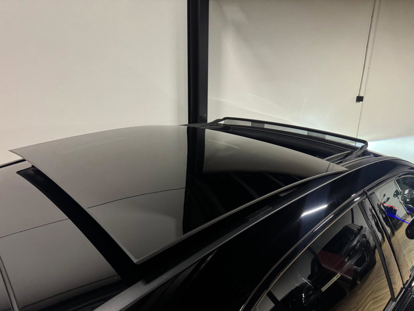 Mercedes-Benz A-Klasse AMG 35 4MATIC Edition 1 PANO KEYLESS CAM