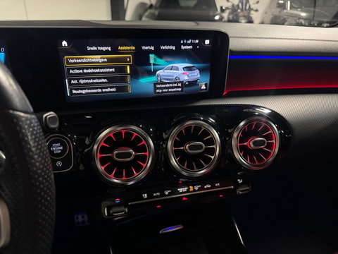Mercedes-Benz A-Klasse AMG 35 4MATIC Edition 1 PANO KEYLESS CAM