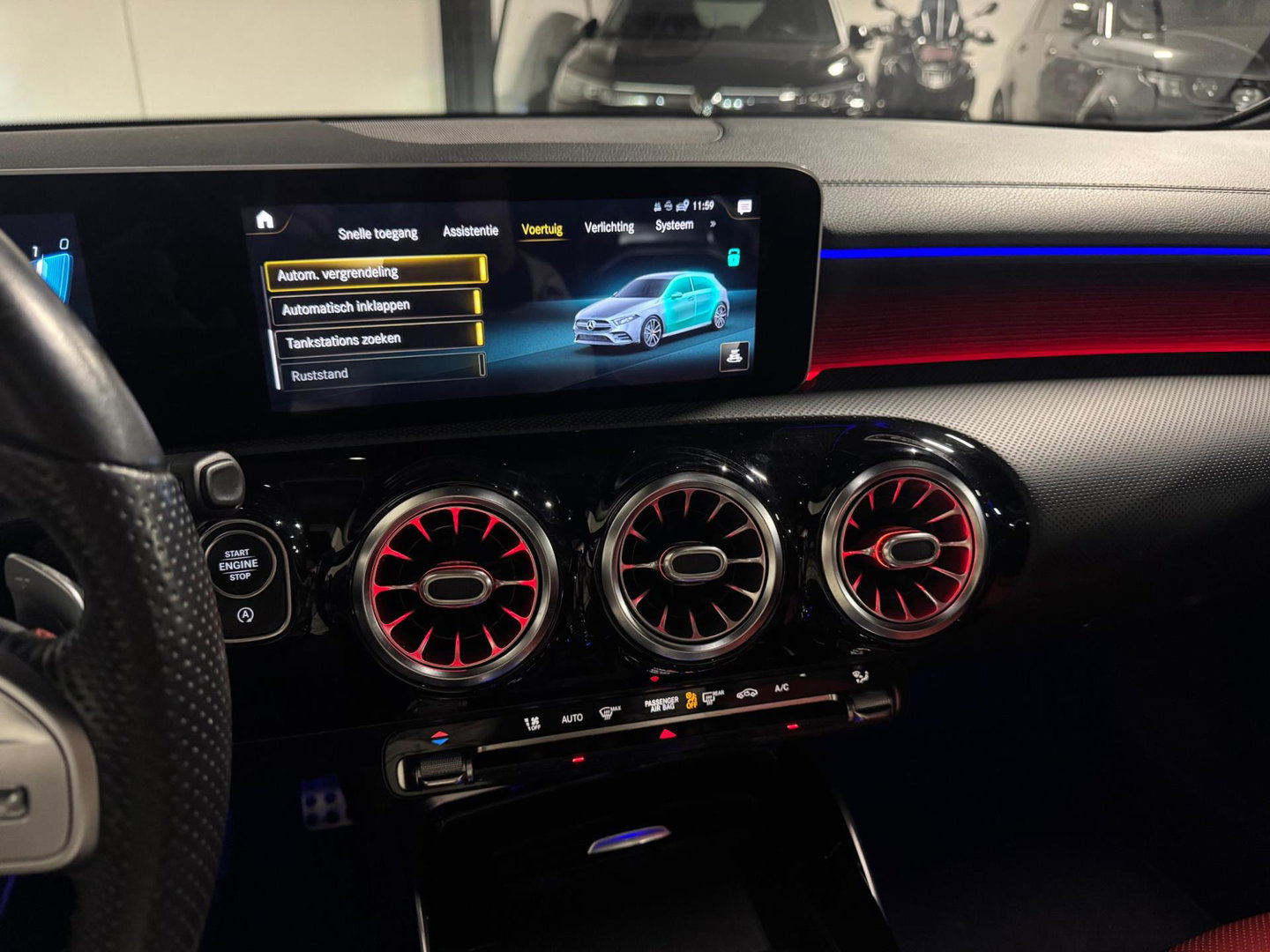 Mercedes-Benz A-Klasse AMG 35 4MATIC Edition 1 PANO KEYLESS CAM