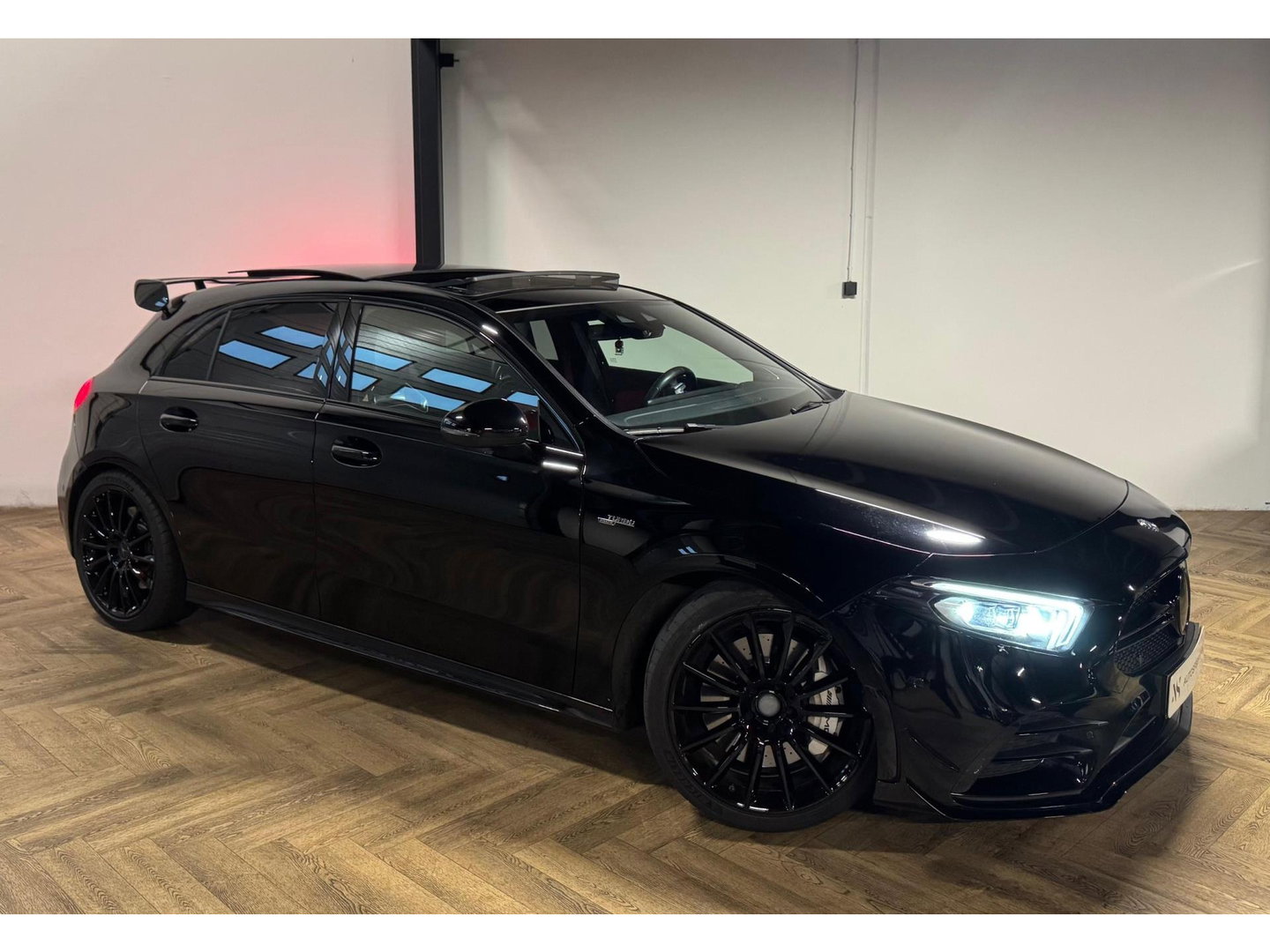 Mercedes-Benz A-Klasse AMG 35 4MATIC Edition 1 PANO KEYLESS CAM