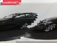 BMW 3 Serie - 318i Business Edition | Stoelverwarming | Camera | Live Cockpit | Carplay | Navigatie | Full LED | Parkeerhulp | Climate control | Bluetooth | Cruise control