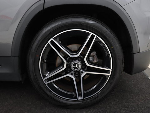 Mercedes-Benz GLA 200 Business Solution AMG | Panoramadak | Carplay | Matrix LED | Stoelverwarming | Trekhaak | Memory | Leder/Alcantara | Navigatie | Park Assist