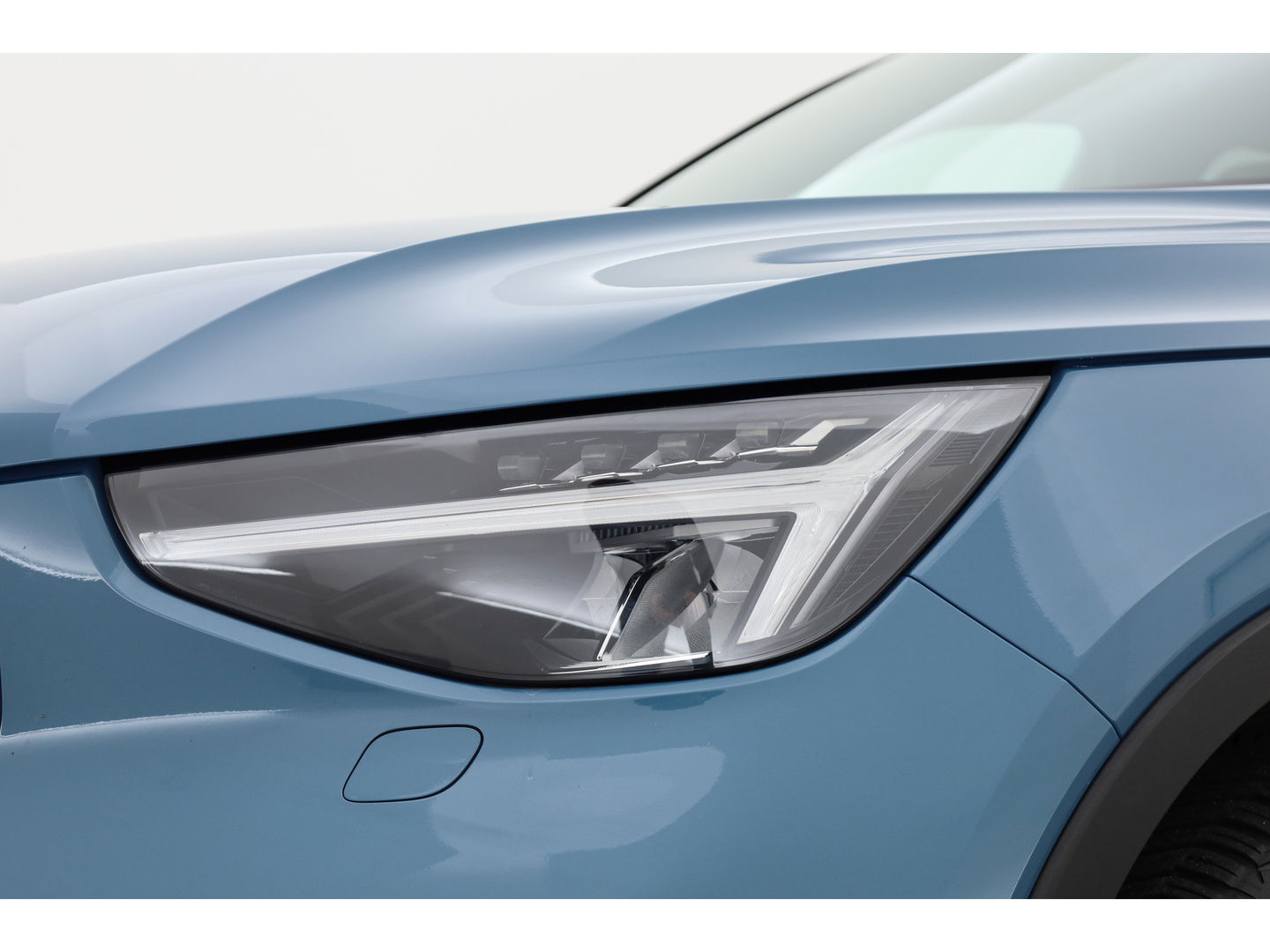 Volvo XC40 1.5 T4 Plug-in hybrid Core Bright | Adap. Cruise | Stoel+  stuurverw. | Dodehoek | Camera | 19 inch |