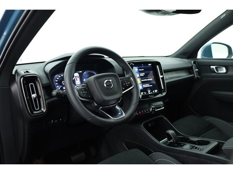 Volvo XC40 1.5 T4 Plug-in hybrid Core Bright | Adap. Cruise | Stoel+  stuurverw. | Dodehoek | Camera | 19 inch |