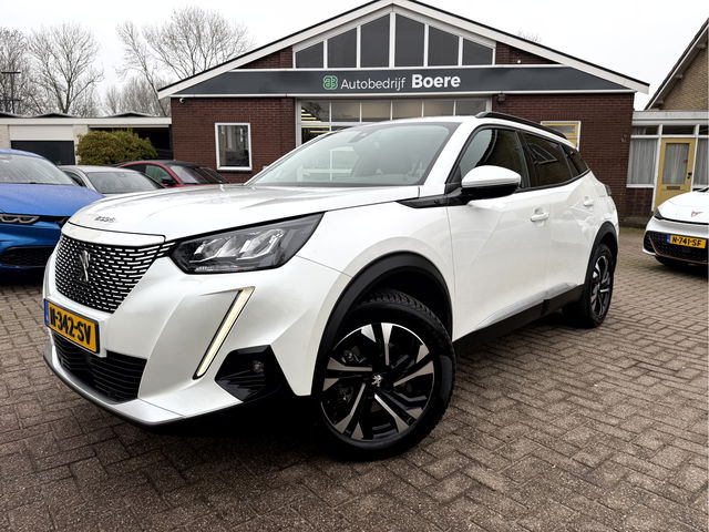 Peugeot e-2008 - EV Allure Pack 50 kWh SOH 91,3%, Camera, Carplay, Stoelverwarming