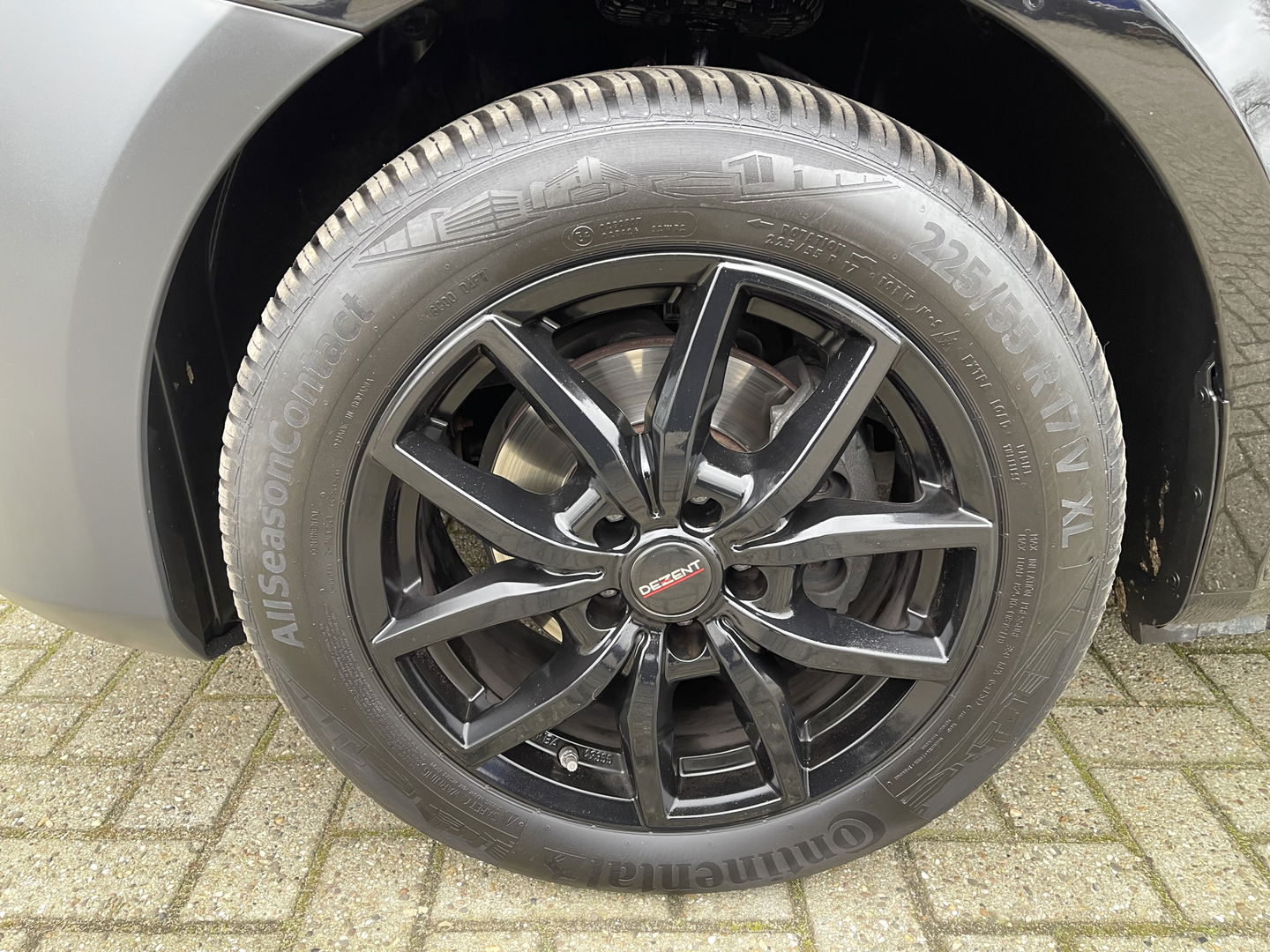 Mercedes-Benz Vito 116 CDI automaat rolstoelbus / speciaal gebouwd voor rolstoel bestuurder / € 27.950 marge / zwart metallic / lift / hand gas en rem / airco / cruise control / euro 6 diesel