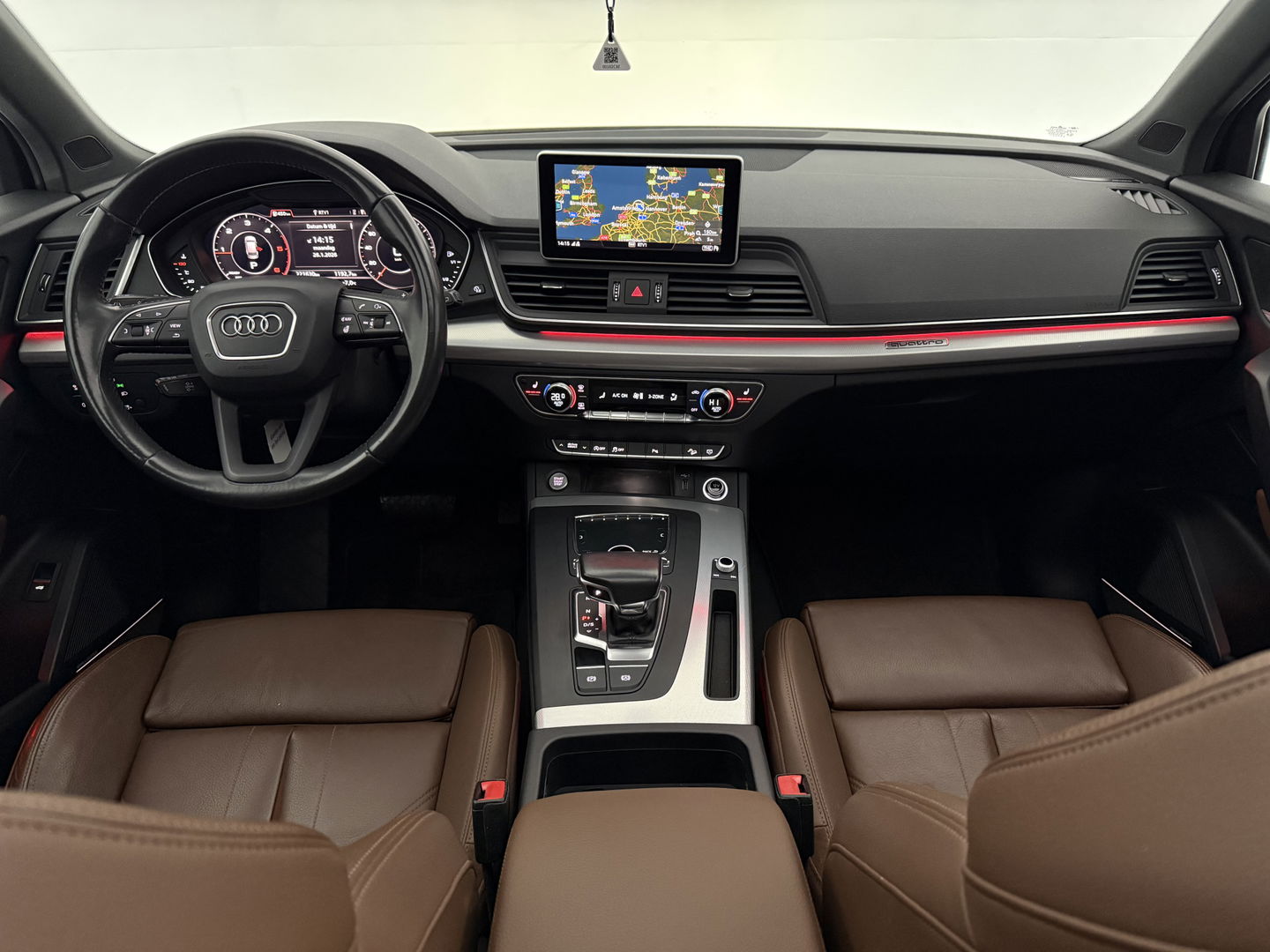 Audi Q5 2.0 TDI Quattro Design Pro Line Plus | S-Line | Luchtvering | Pano | Sfeer | B&O | Camera | Virtual | Carplay | Stoel/stuurverw.