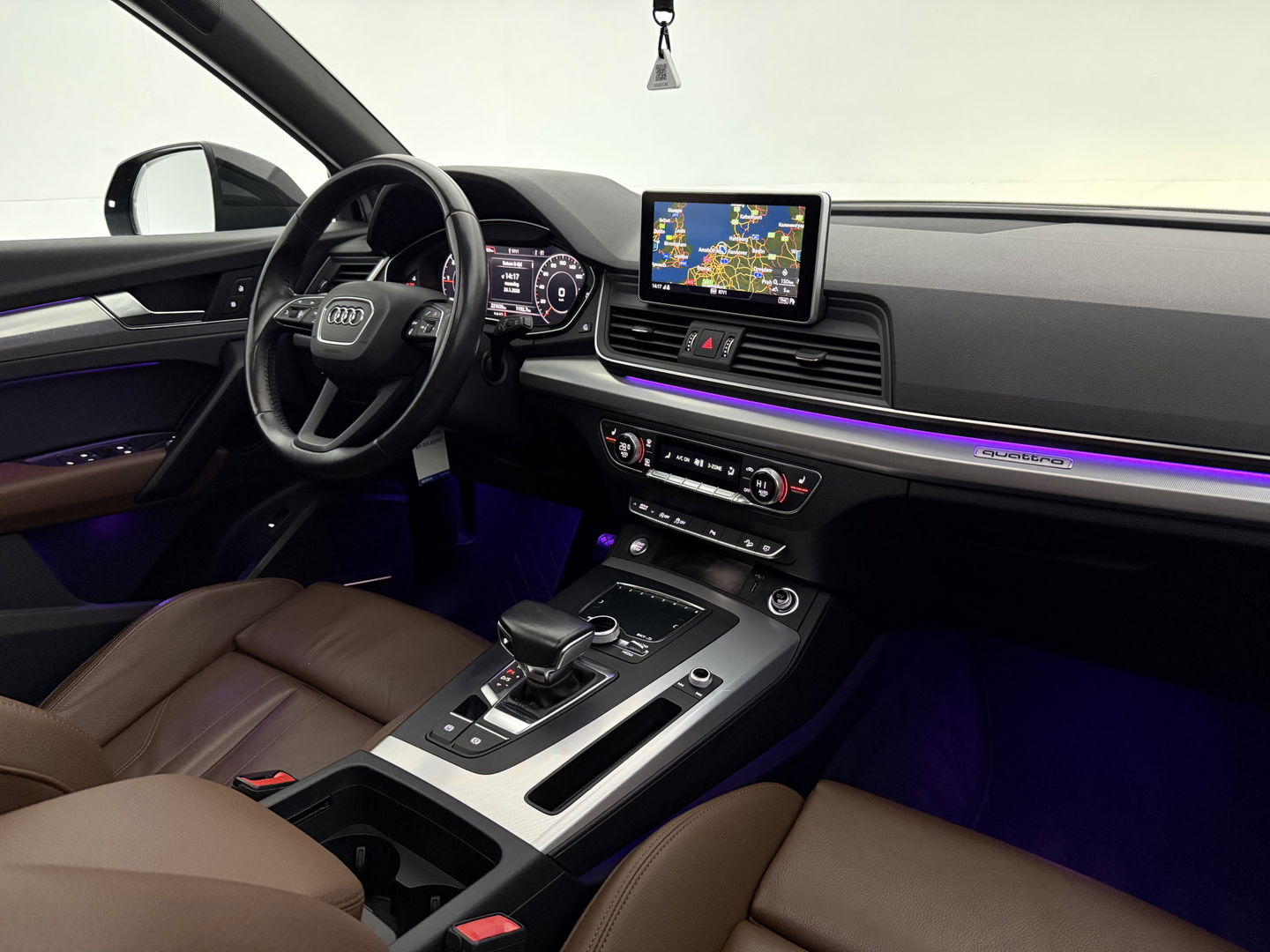 Audi Q5 2.0 TDI Quattro Design Pro Line Plus | S-Line | Luchtvering | Pano | Sfeer | B&O | Camera | Virtual | Carplay | Stoel/stuurverw.