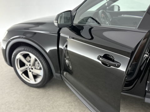 Audi Q5 2.0 TDI Quattro Design Pro Line Plus | S-Line | Luchtvering | Pano | Sfeer | B&O | Camera | Virtual | Carplay | Stoel/stuurverw.