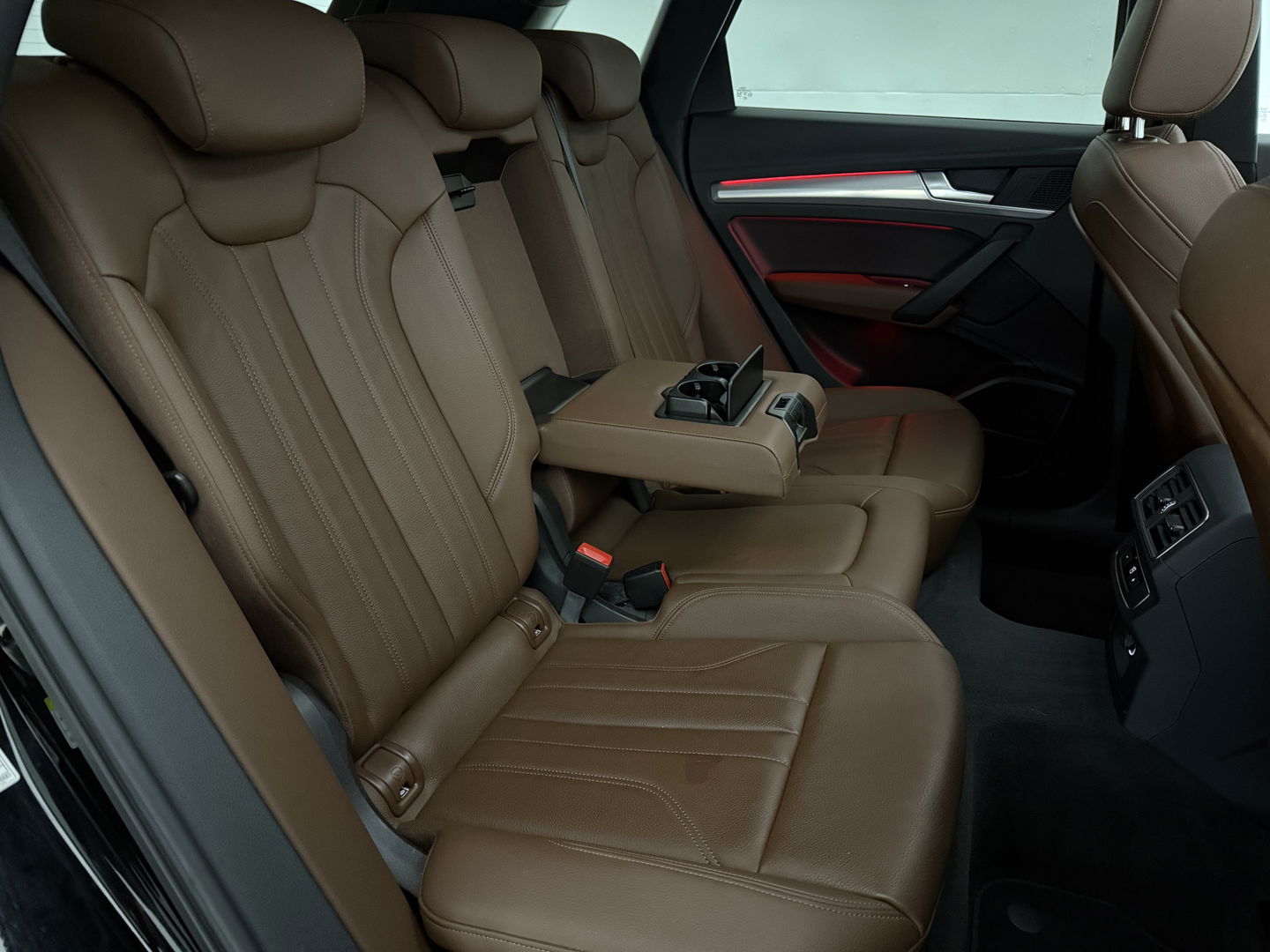 Audi Q5 2.0 TDI Quattro Design Pro Line Plus | S-Line | Luchtvering | Pano | Sfeer | B&O | Camera | Virtual | Carplay | Stoel/stuurverw.