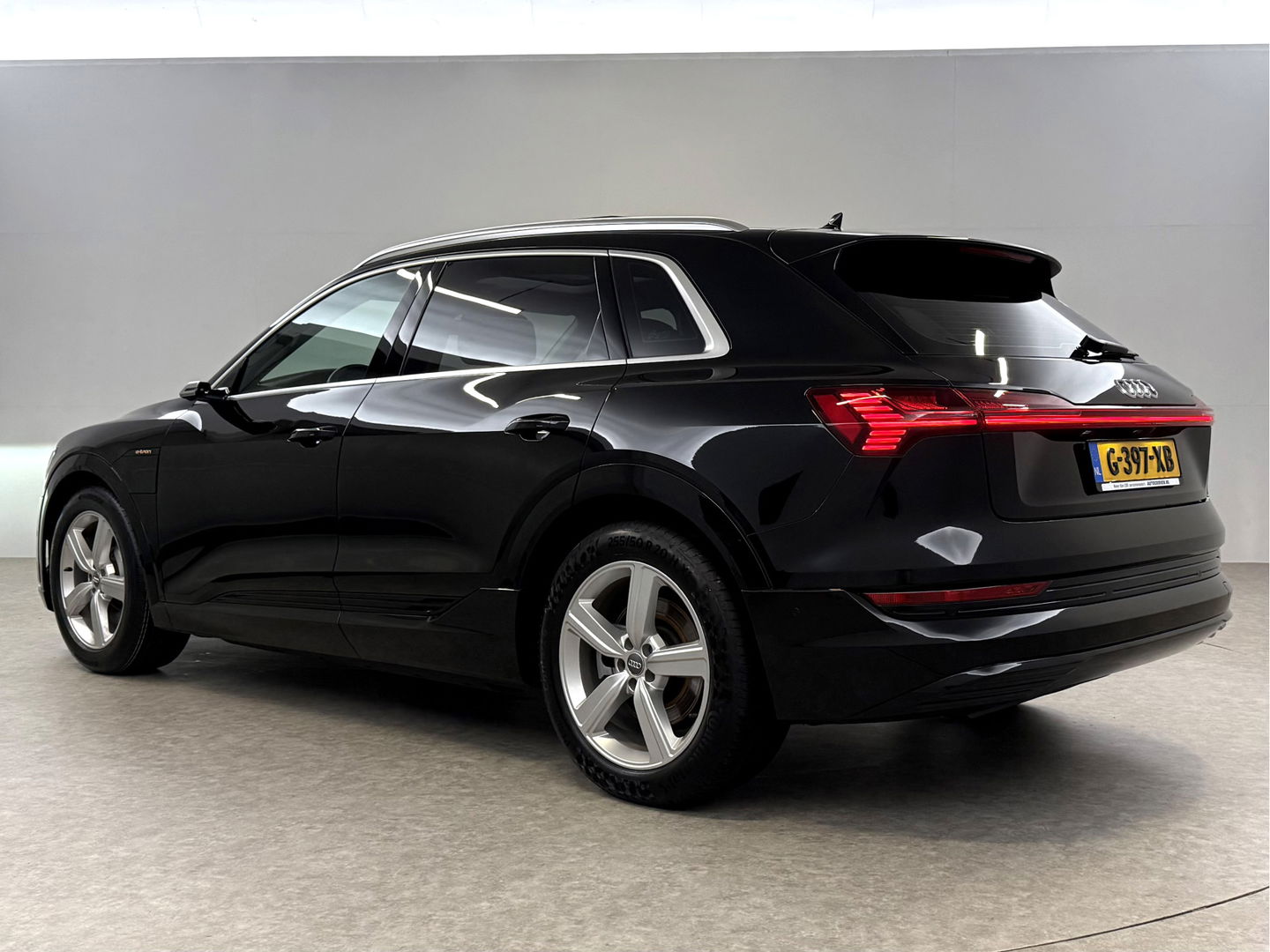 Audi e-tron 50 Quattro Launch edition 71 kWh | SOH 94% | Snelladen | Pano | Sfeer | Memory | Virtual | 360° | Adap.Cruise | Keyless | Carplay