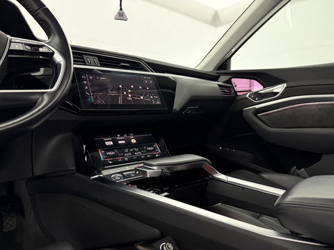 Audi e-tron 50 Quattro Launch edition 71 kWh | SOH 94% | Snelladen | Pano | Sfeer | Memory | Virtual | 360° | Adap.Cruise | Keyless | Carplay