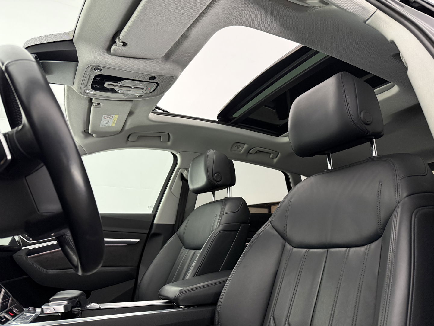 Audi e-tron 50 Quattro Launch edition 71 kWh | SOH 94% | Snelladen | Pano | Sfeer | Memory | Virtual | 360° | Adap.Cruise | Keyless | Carplay