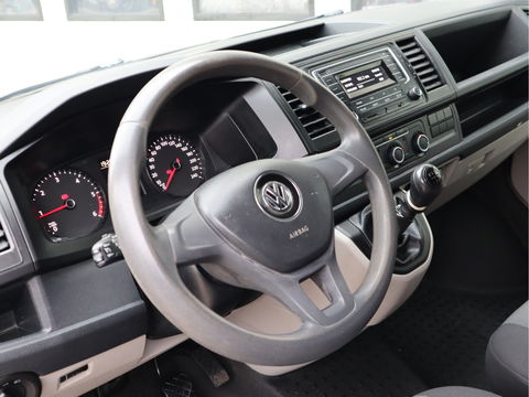 Volkswagen Transporter 2.0 TDI 102pk Euro 6 - Cruise - Trekhaak - Airco