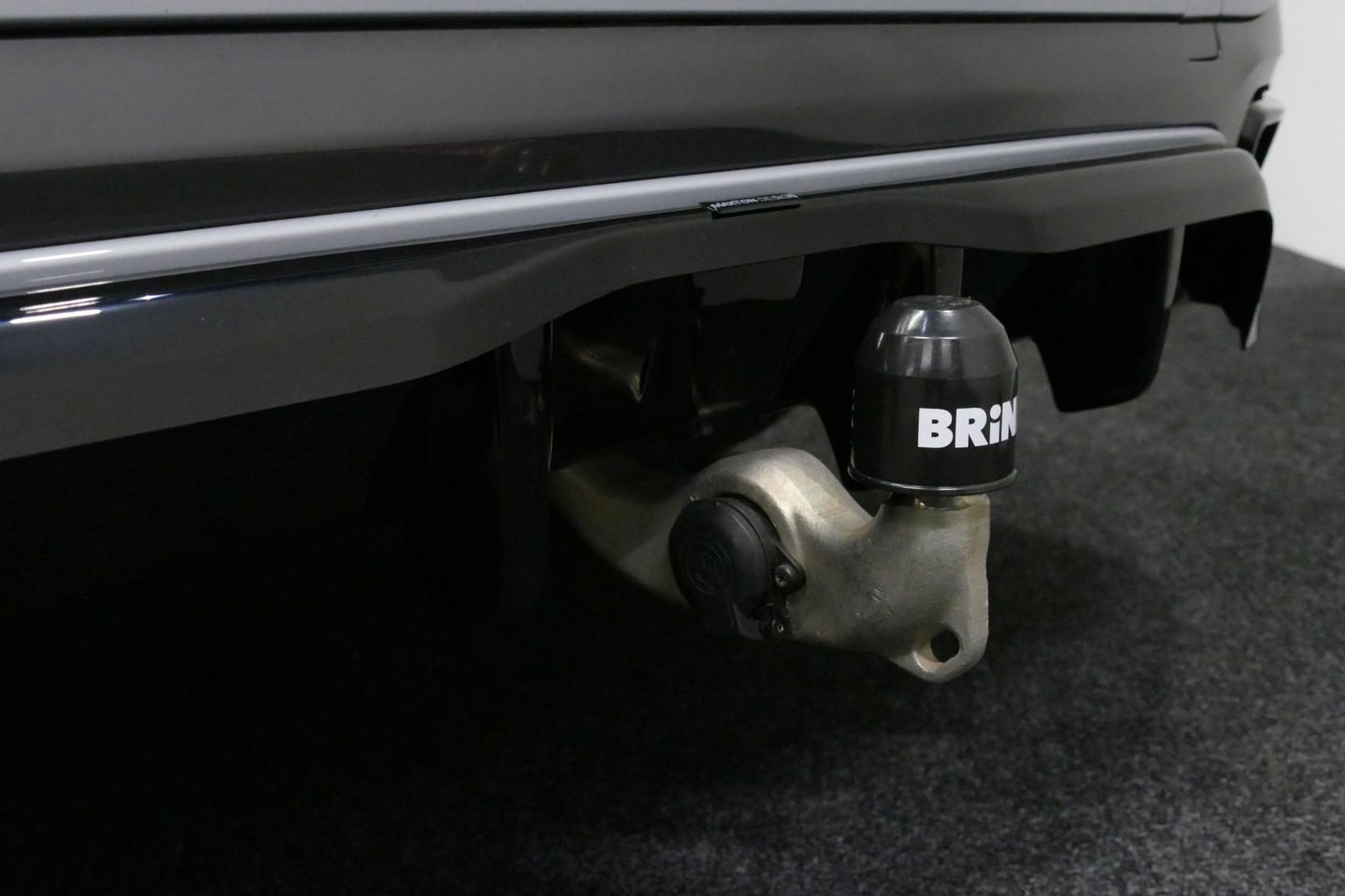 BMW X5 xDrive50e / Orig. Nederlands / Maxton Design Bodykit V.2 / Skylounge Panoramadak / Stoelkoeling & -verwarming / Elektr. verstelbare voorstoelen + memory / Carbon Interieurdelen / Harman Kardon Surround Sound / Ambienteverlichting / Softclose / HUD BMW Pro