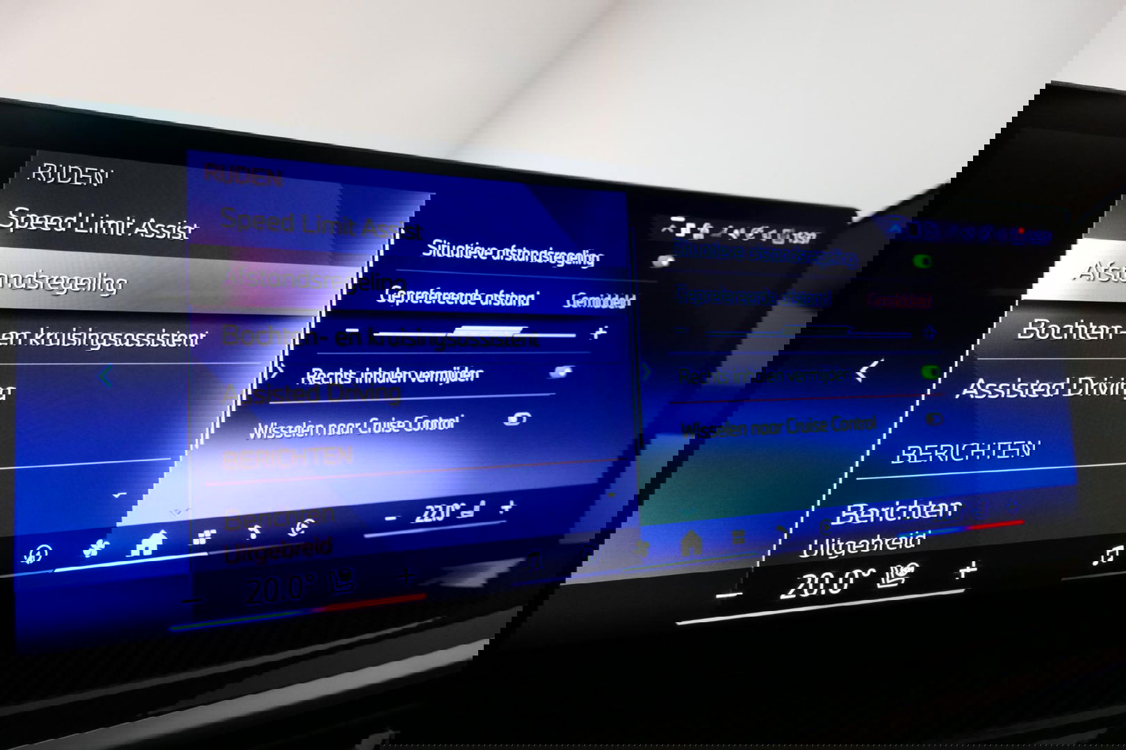 BMW X5 xDrive50e / Orig. Nederlands / Maxton Design Bodykit V.2 / Skylounge Panoramadak / Stoelkoeling & -verwarming / Elektr. verstelbare voorstoelen + memory / Carbon Interieurdelen / Harman Kardon Surround Sound / Ambienteverlichting / Softclose / HUD BMW Pro