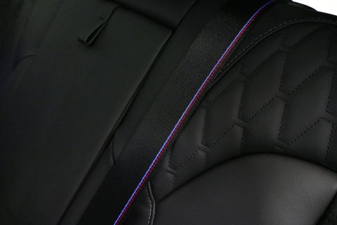 BMW X5 xDrive50e / Orig. Nederlands / Maxton Design Bodykit V.2 / Skylounge Panoramadak / Stoelkoeling & -verwarming / Elektr. verstelbare voorstoelen + memory / Carbon Interieurdelen / Harman Kardon Surround Sound / Ambienteverlichting / Softclose / HUD BMW Pro