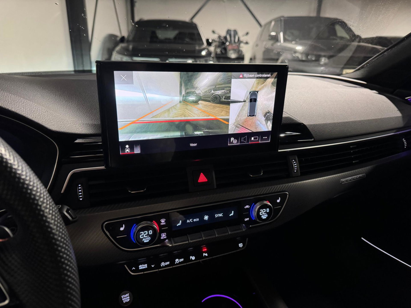 Audi A4 Avant 45 TFSI quattro S edition PANO KEYLESS CAM