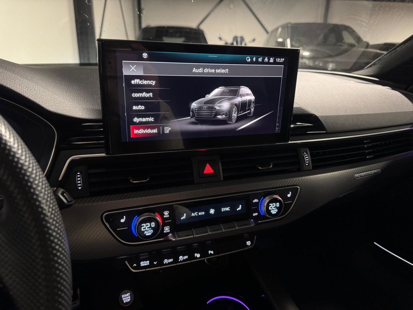 Audi A4 Avant 45 TFSI quattro S edition PANO KEYLESS CAM