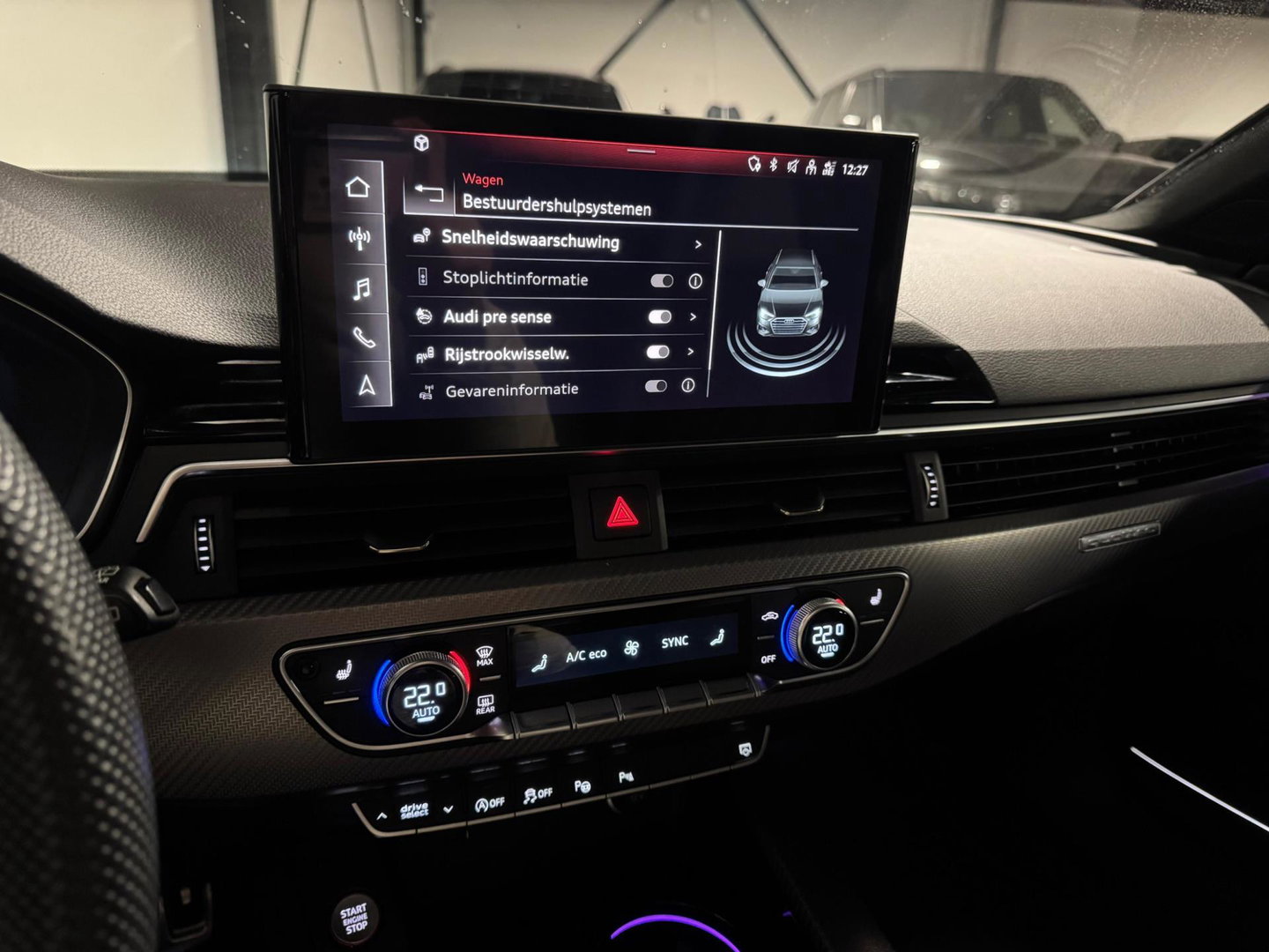 Audi A4 Avant 45 TFSI quattro S edition PANO KEYLESS CAM