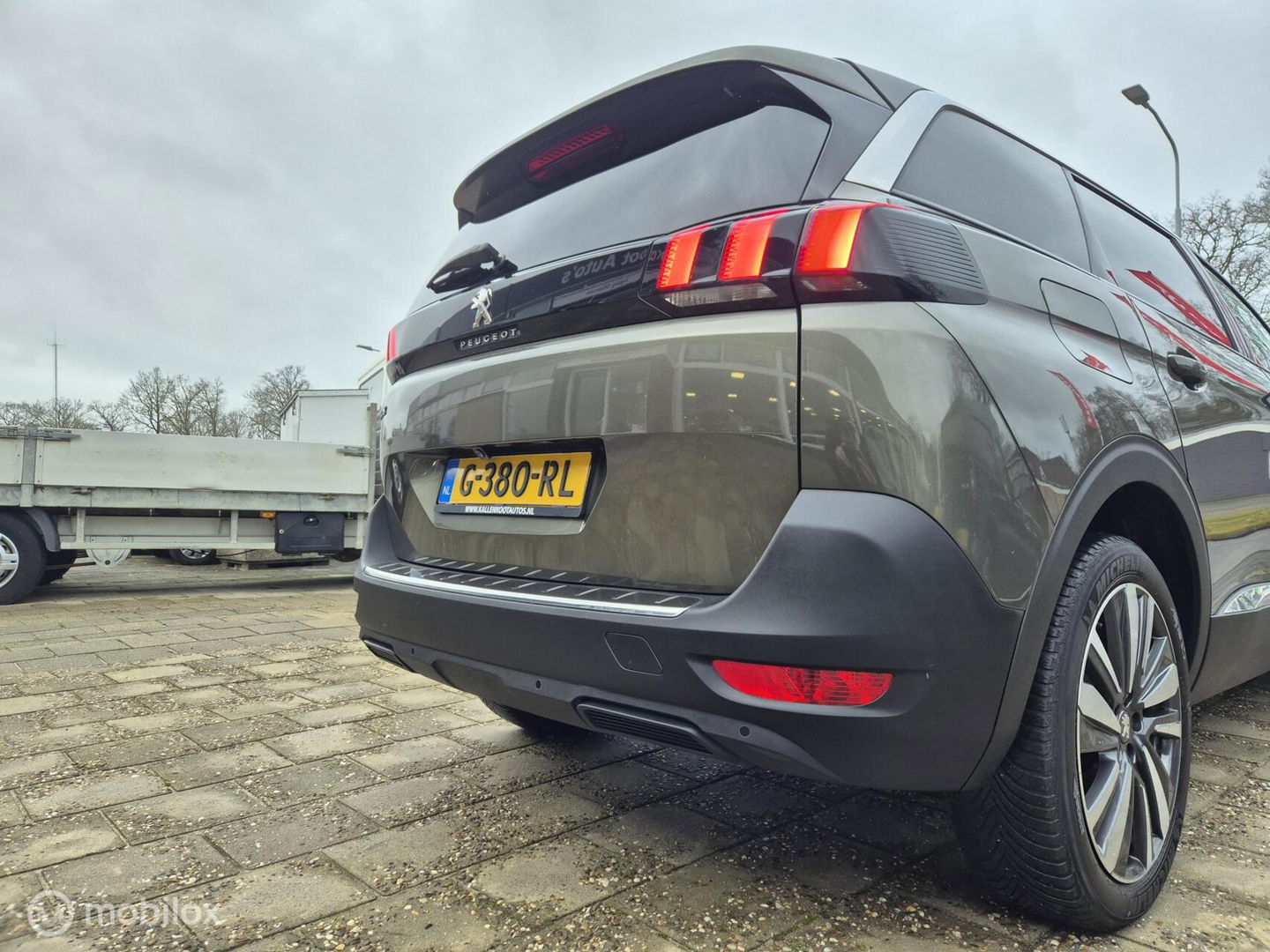 Peugeot 5008 1.2 PureTech Lease Premium 7Prs, Nieuwe DRiem!