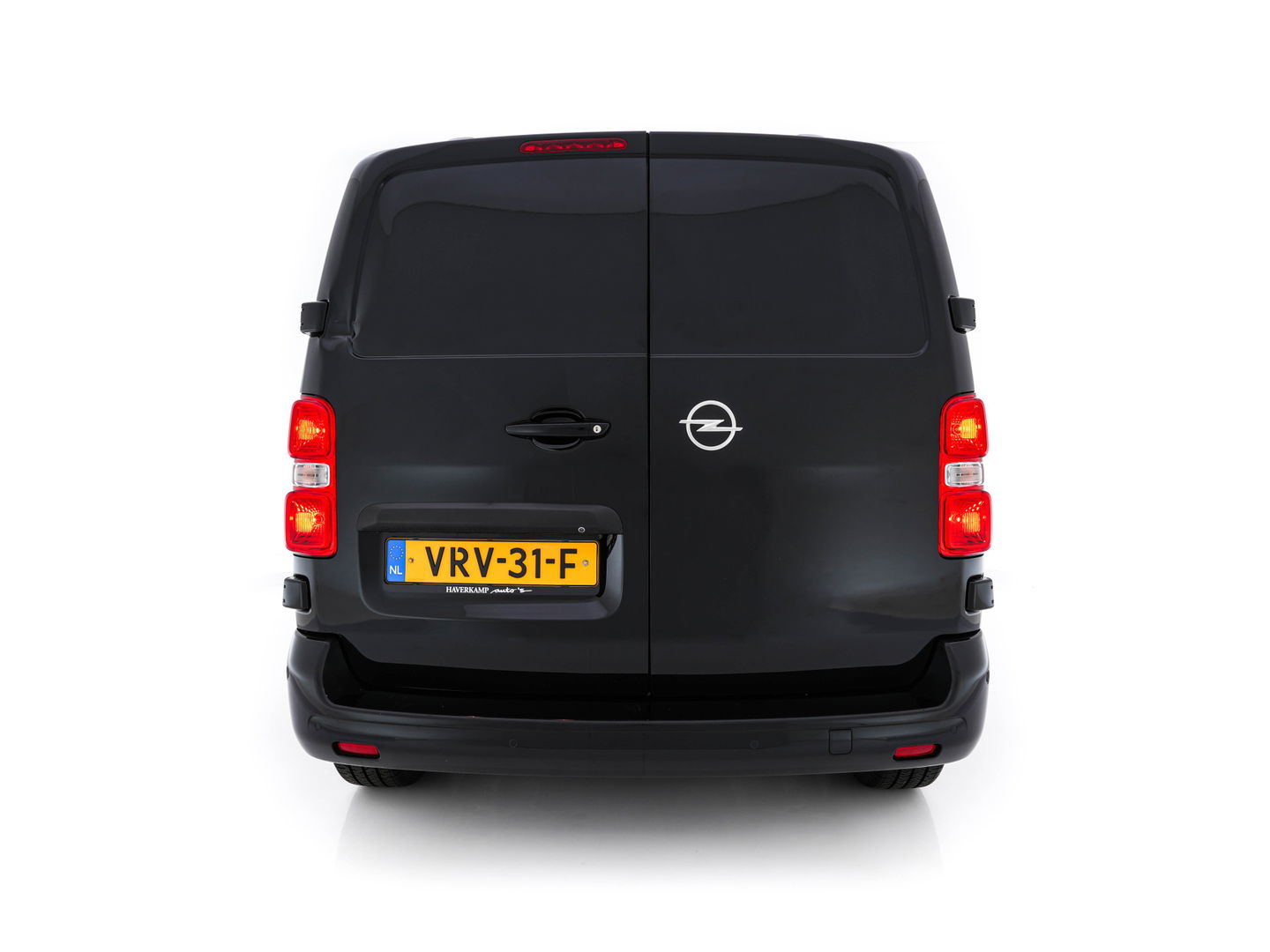 Opel Vivaro-e L2H1 Innovation 50 kWh 3-Pers [ 3-Fase-11kW ] {SOH-93%} Aut. *LEATHER | NAVI-FULLMAP | CAMERA | AIRCO | DAB+ | PDC | CRUISE | CARPLAY*