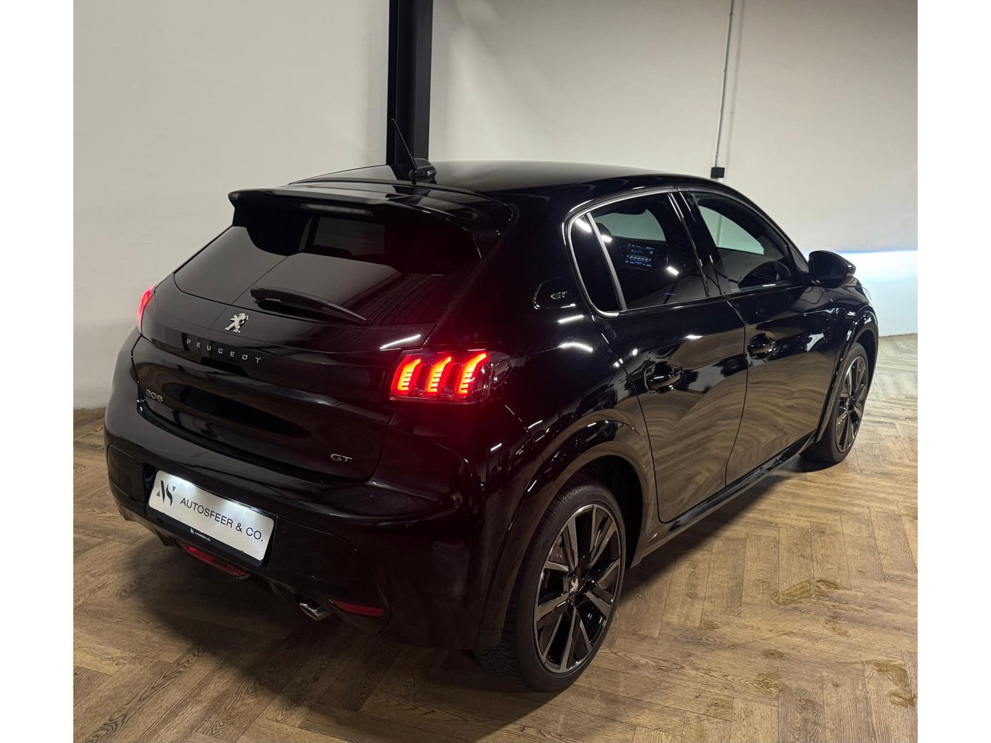 Peugeot 208 1.2 PureTech GT KEYLESS CAM PDC