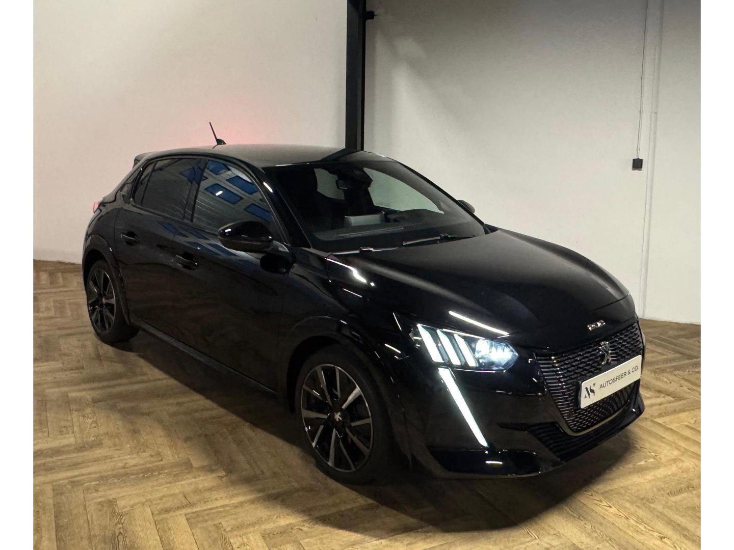 Peugeot 208 1.2 PureTech GT KEYLESS CAM PDC
