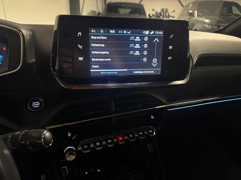 Peugeot 208 1.2 PureTech GT KEYLESS CAM PDC