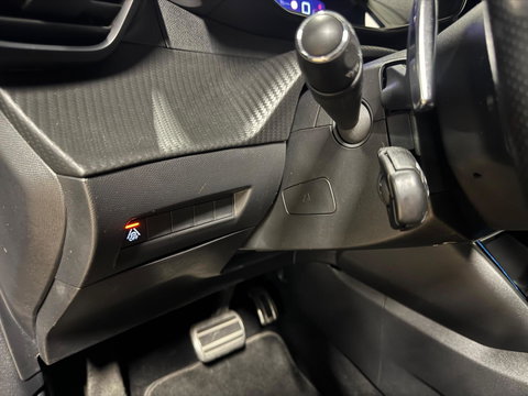 Peugeot 208 1.2 PureTech GT KEYLESS CAM PDC