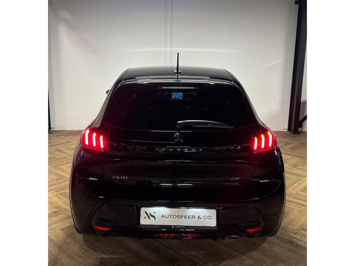 Peugeot 208 1.2 PureTech GT KEYLESS CAM PDC