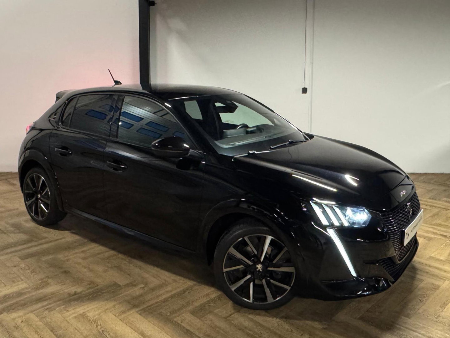 Peugeot 208 1.2 PureTech GT KEYLESS CAM PDC