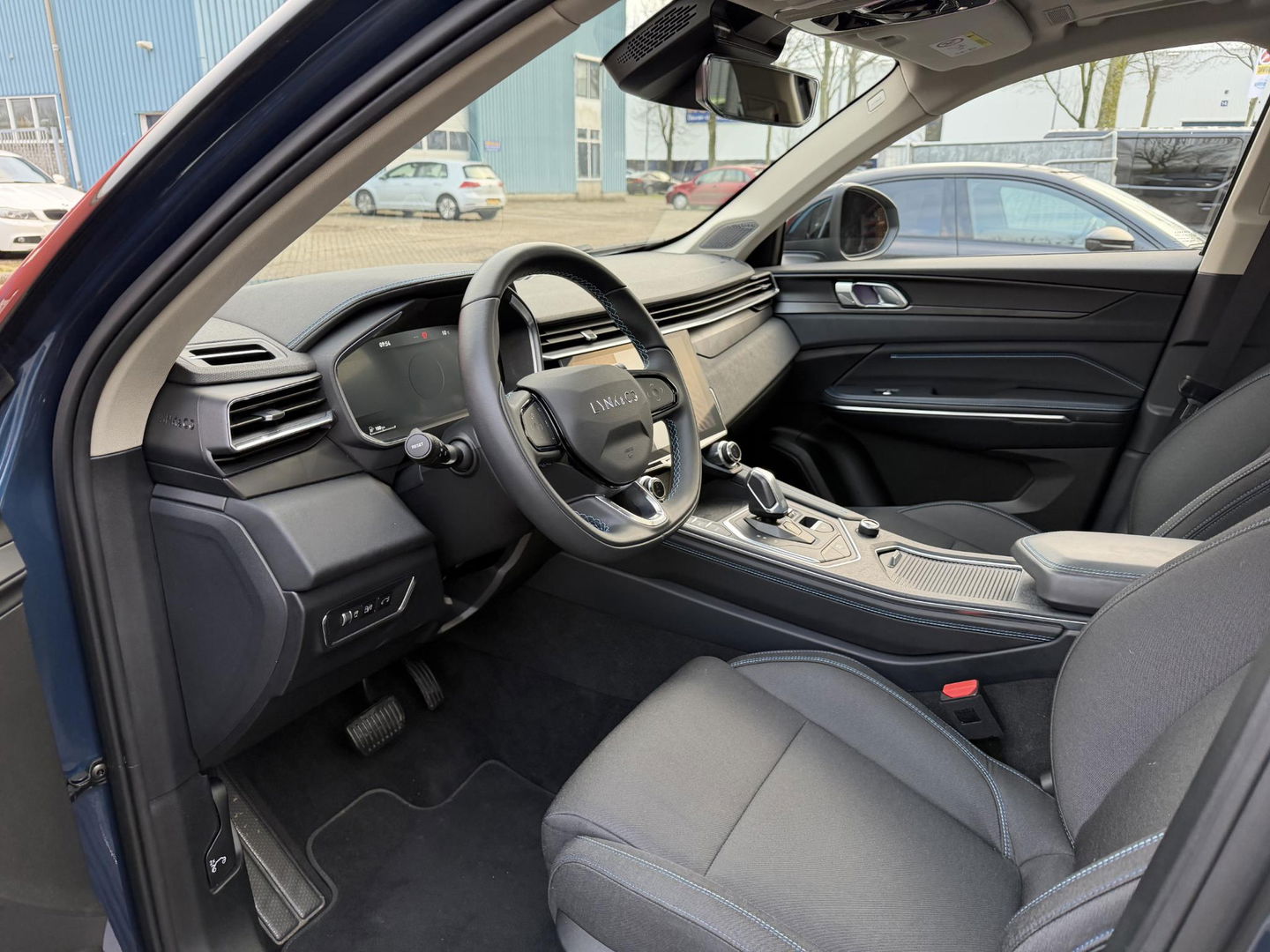 Lynk & Co 01 1.5 Memory stoel l pano l 360